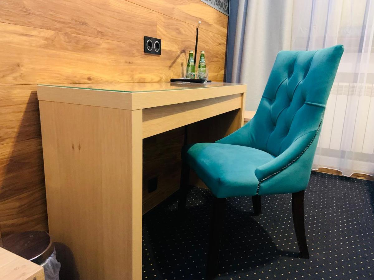 A&P Motel Миколув Экстерьер фото